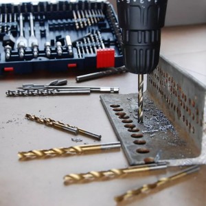 Hot Sell Multi-Function 100pcs Combination Drills Screwdriver Socket Driving Accessories Kit Bits Set